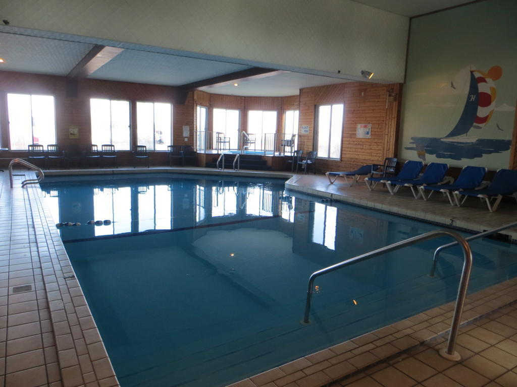 Ramada By Wyndham Mackinaw City Waterfront Kültér fotó